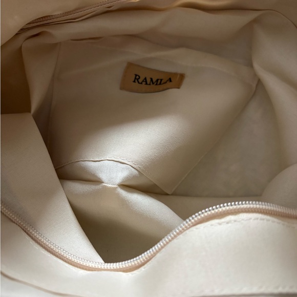 Ramla Elegant Tan Woven Tote Bag, NWOT - Picture 4 of 5